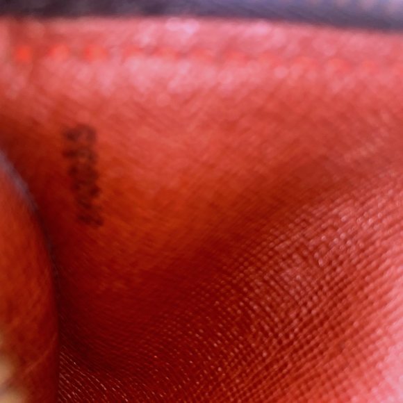 Louis Vuitton Damier PapillonLOUIS VUITTON Damier Ebene Papillon 30 - Picture 15 of 15